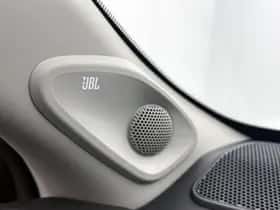 Toyota Yaris (2023) thumbnail 18