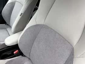 Toyota Yaris (2023) thumbnail 34