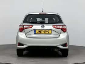 Toyota Yaris (2019) thumbnail 17