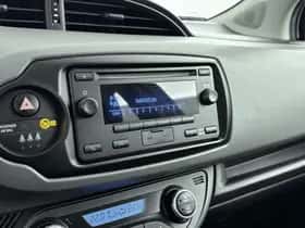 Toyota Yaris (2019) thumbnail 6
