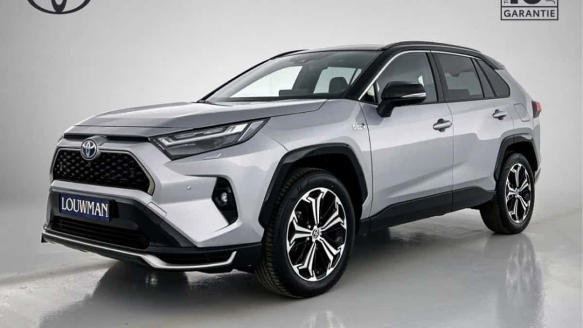 Toyota RAV4 (2026) — foto 1