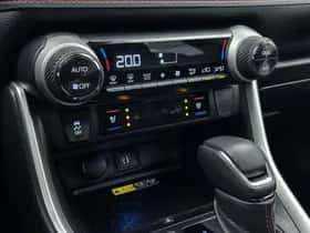 Toyota RAV4 (2026) thumbnail 8
