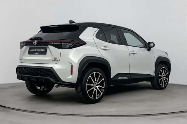 Toyota Yaris_Cross (2024) thumbnail 2
