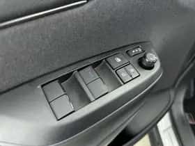 Toyota Yaris_Cross (2024) thumbnail 21