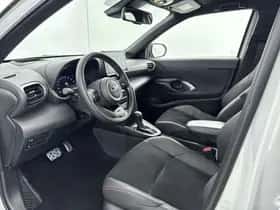 Toyota Yaris_Cross (2024) thumbnail 26