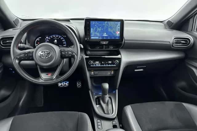Toyota Yaris_Cross (2024) thumbnail 4