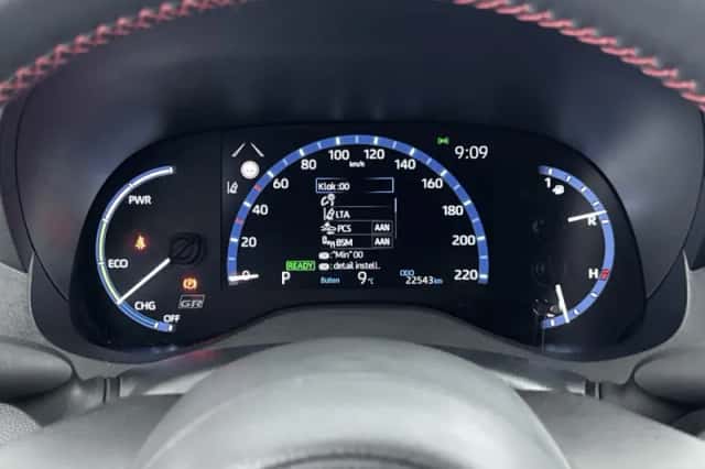 Toyota Yaris_Cross (2024) thumbnail 5