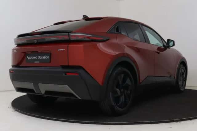 Toyota C-HR+ (2026) thumbnail 2