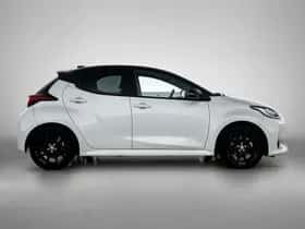 Toyota Yaris (2023) thumbnail 11