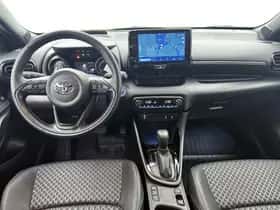 Toyota Yaris (2023) thumbnail 4
