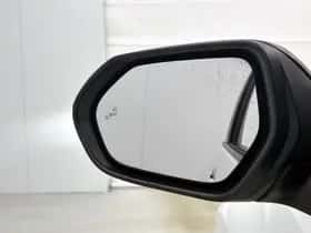 Toyota Yaris (2023) thumbnail 38