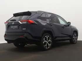 Toyota RAV4 (2026) thumbnail 2
