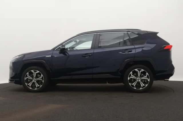 Toyota RAV4 (2026) thumbnail 3