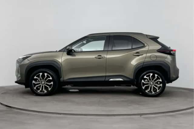 Toyota Yaris_Cross (2025) thumbnail 3