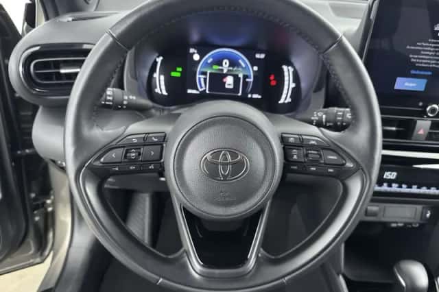 Toyota Yaris_Cross (2025) thumbnail 6