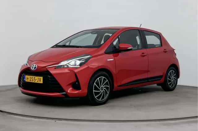 Toyota Yaris (2020) thumbnail 1