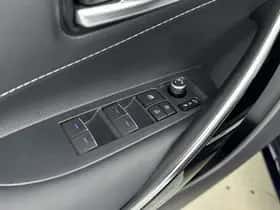 Toyota Corolla_Touring_Sports (2023) thumbnail 22