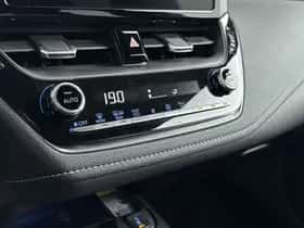 Toyota Corolla_Touring_Sports (2023) thumbnail 9