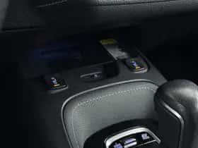 Toyota Corolla_Touring_Sports (2023) thumbnail 10