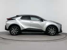 Toyota C-HR (2024) thumbnail 11