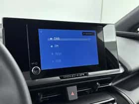 Toyota C-HR (2024) thumbnail 24