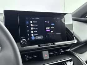Toyota C-HR (2024) thumbnail 7