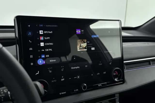 Toyota C-HR+ (2026) thumbnail 6