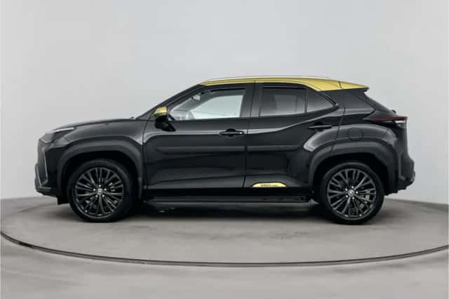 Toyota Yaris_Cross (2022) thumbnail 3