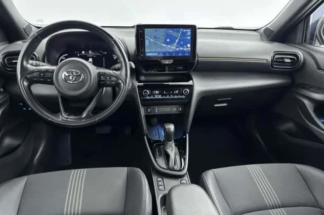 Toyota Yaris_Cross (2022) thumbnail 4