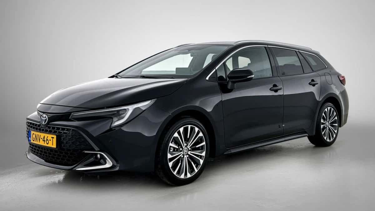 Toyota Corolla_Touring_Sports (2024) — foto 1