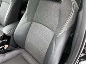 Toyota Corolla_Touring_Sports (2024) thumbnail 33