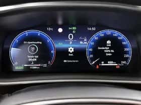 Toyota Corolla_Touring_Sports (2024) thumbnail 5