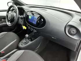 Toyota Aygo (2024) thumbnail 6
