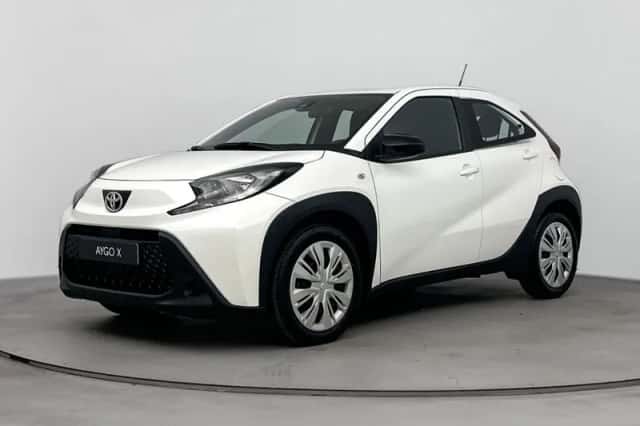 Toyota Aygo (2024) thumbnail 1