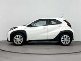 Toyota Aygo (2024) thumbnail 3