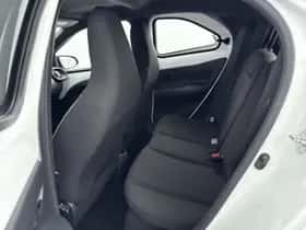 Toyota Aygo (2024) thumbnail 7