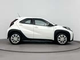 Toyota Aygo (2024) thumbnail 10