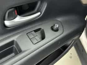 Toyota Aygo (2022) thumbnail 22