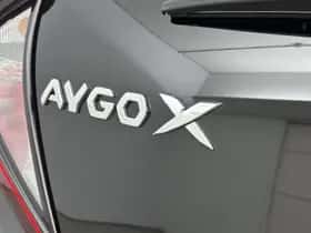Toyota Aygo (2022) thumbnail 24