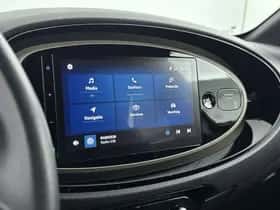Toyota Aygo (2022) thumbnail 25
