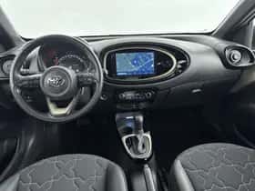 Toyota Aygo (2022) thumbnail 4