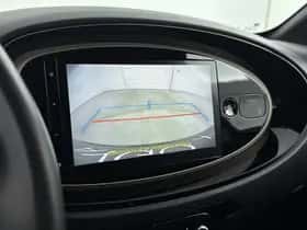 Toyota Aygo (2022) thumbnail 8