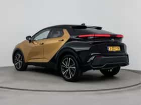 Toyota C-HR (2024) thumbnail 15
