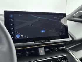 Toyota C-HR (2024) thumbnail 10