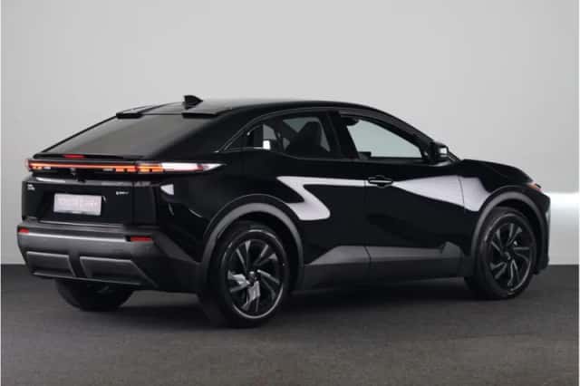 Toyota C-HR+ (2026) thumbnail 2