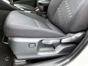 Toyota Yaris (2026) thumbnail 17
