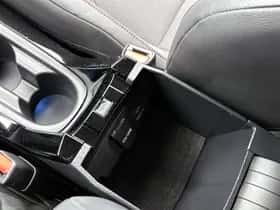 Toyota Corolla_Touring_Sports (2021) thumbnail 25