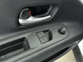 Toyota Aygo (2024) thumbnail 21