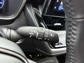 Toyota Corolla_Touring_Sports (2025) thumbnail 25