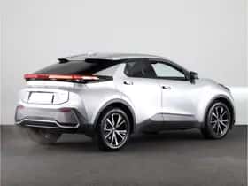 Toyota C-HR (2026) thumbnail 2